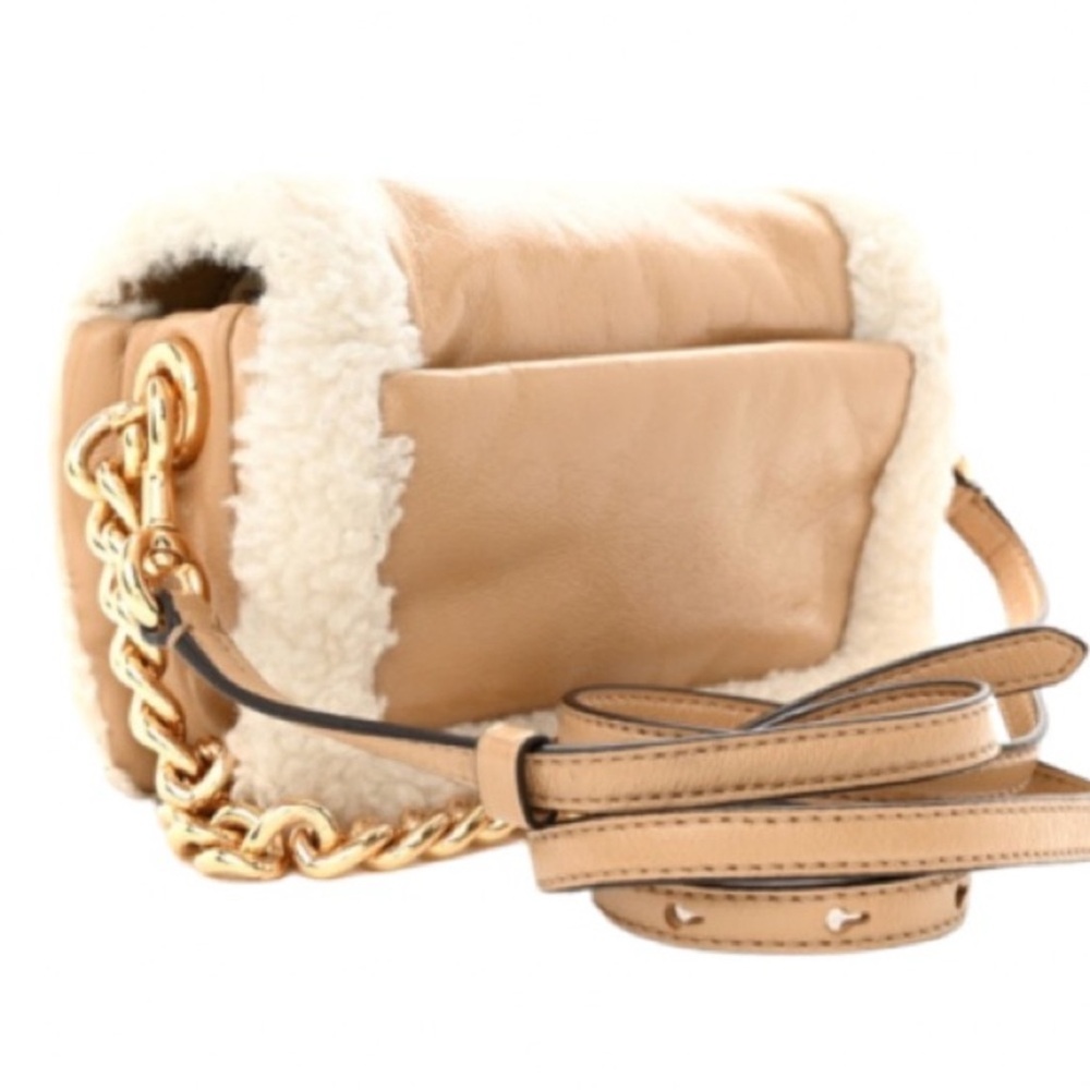 NWT MARC JACOBS
Lambskin Shearling The Mini Pillow Bag in Iced Coffee - Picture 4 of 13